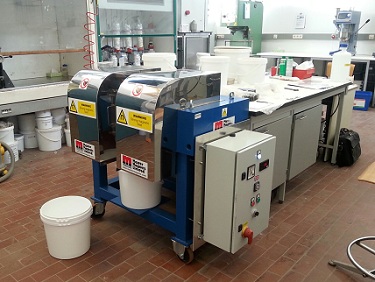 Laboratory Wet Magnetic Separator