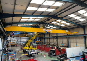 New crane being installed at Bunting-Redditch